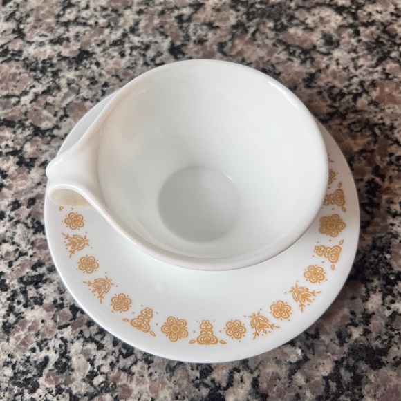 Vintage Corelle teacup Golden Butterfly - Picture 2 of 3